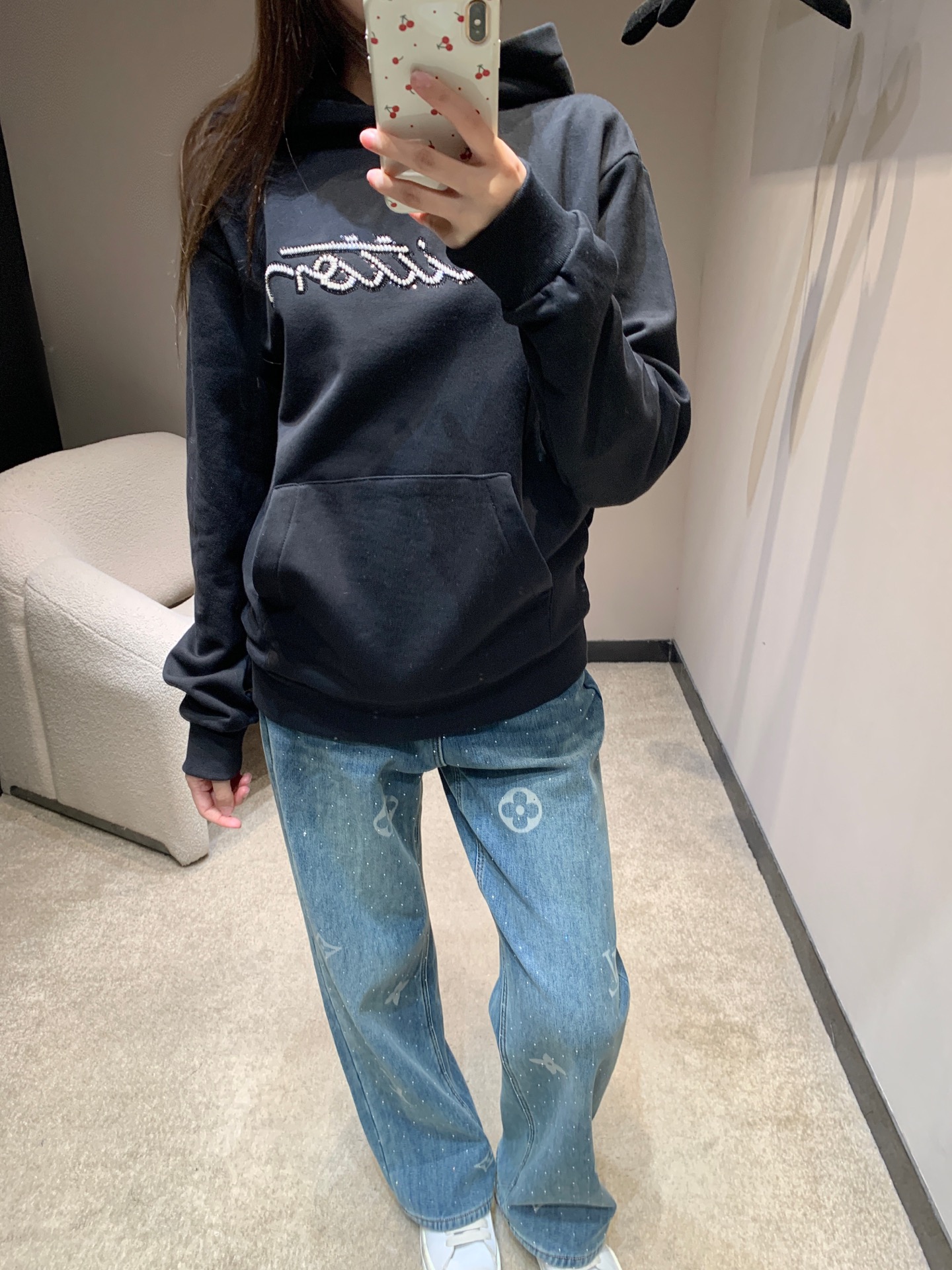 Louis Vuitton 루이비통 진주 자수 로고 후드 티셔츠 2