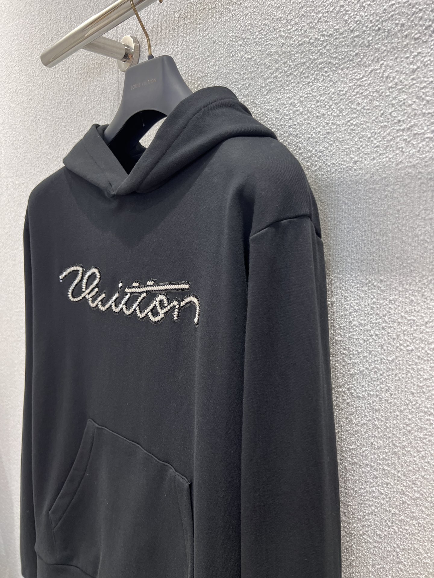 Louis Vuitton 루이비통 진주 자수 로고 후드 티셔츠 16