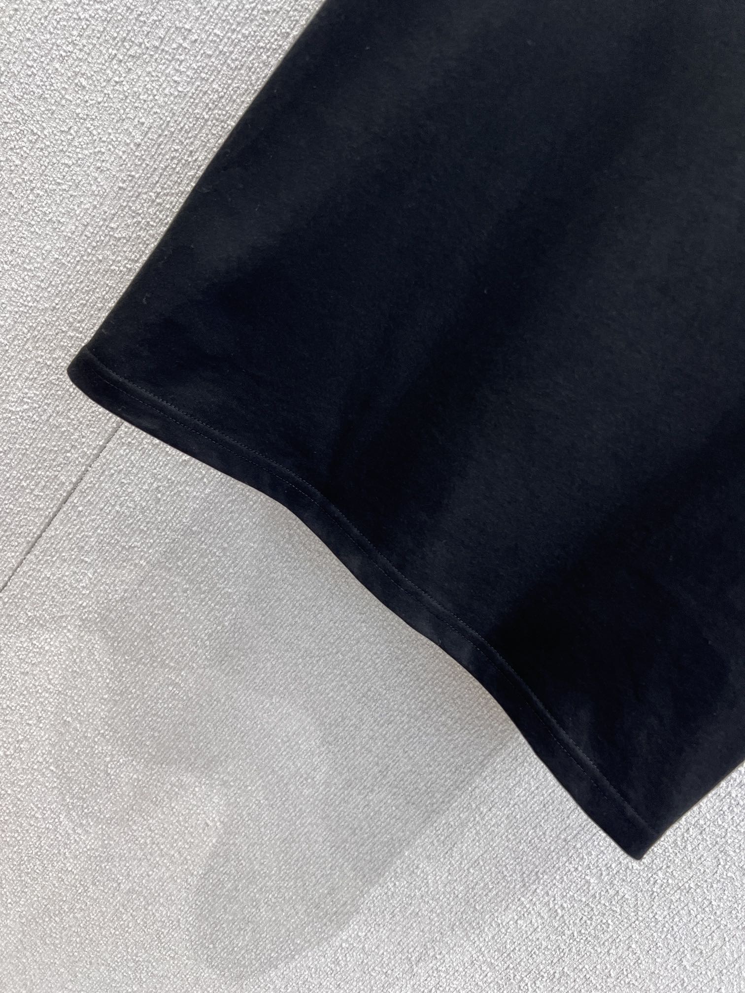 Louis Vuitton 루이비통 루이 비통 진주 장식 로고 반팔 티셔츠 18