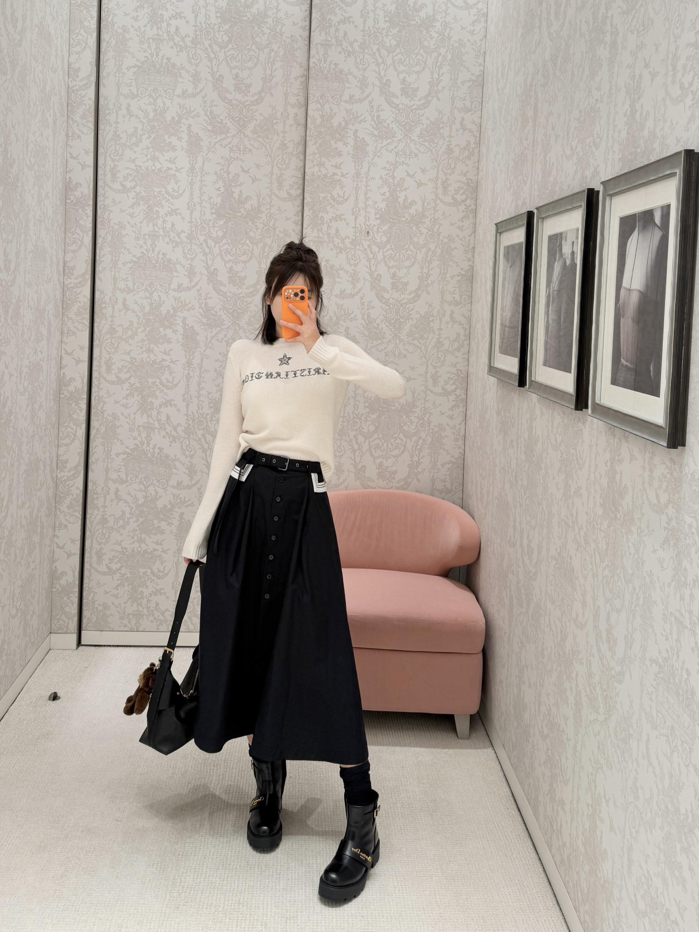 Dior 디오 행운 별 자수 로고 울 니트 4