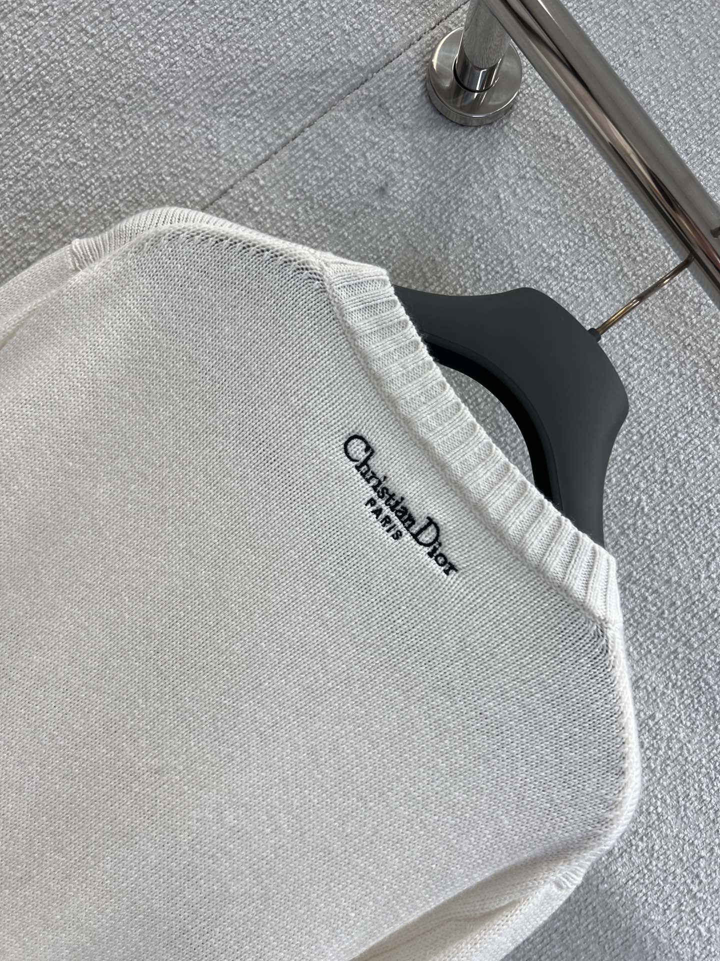 Dior 디오 행운 별 자수 로고 울 니트 8