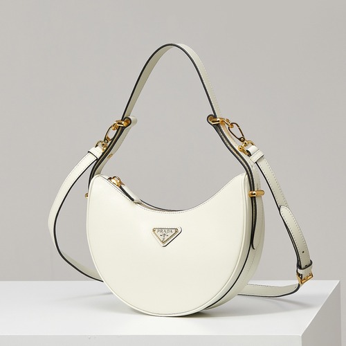 PRADA Arqué Brushed Leather Shoulder Bag 프라다 아르케 브러시드 가죽 숄더백 화이트 401BC194 22.5cm