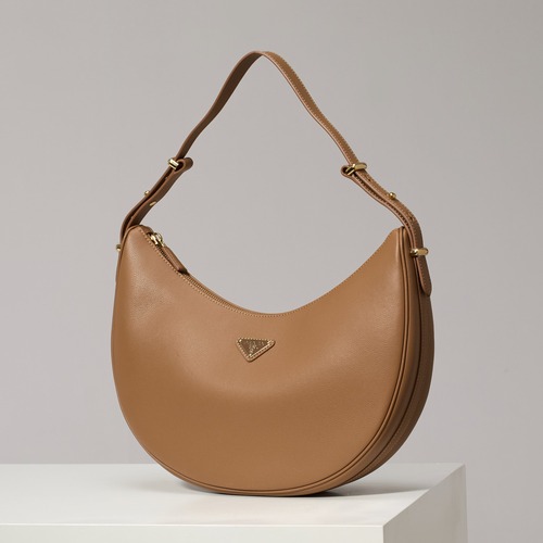 PRADA Arqué Large Brushed Leather Shoulder Bag 프라다 아르케 라지 브러시드 가죽 숄더백 브라운 1BC212 35cm