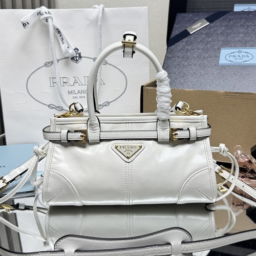 PRADA Re-Edition 1995 Mini Patent Leather 프라다 리에디션 1995 미니 페이턴트 레더 토트백 1BA486 그레이화이트 23cm