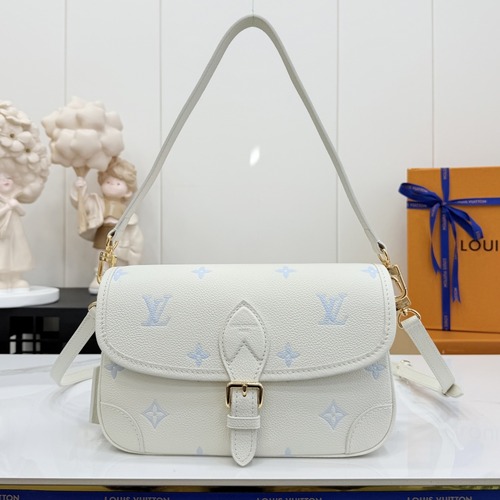 Louis Vuitton Diane 루이비통 다이안 M28054 모노그램 앙프렝트 엠보싱 가죽 블루 스트로베리 밀크 24cm