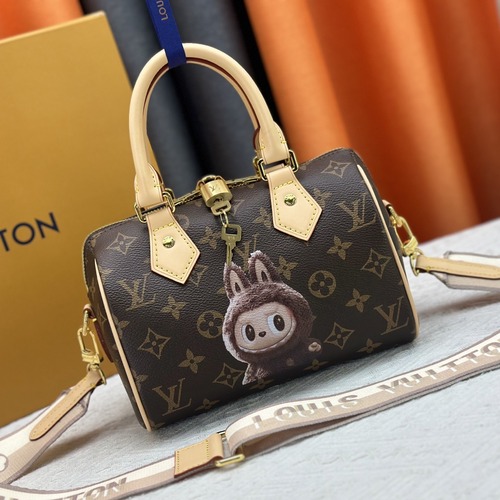 Louis Vuitton Speedy 20 Monogram LaBubu 루이비통 스피디 반둘리에 20 모노그램 라부부 M58953 20cm