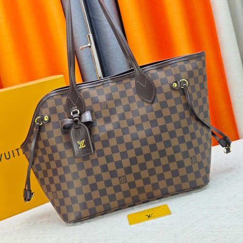 Louis Vuitton Neverfull MM Damier Ebene 루이비통 네버풀 MM 다미에 에벤 M27787 / M27839 반려견가방 28cm