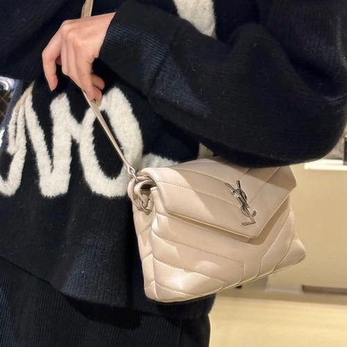 Saint Laurent Lou Lou Toy Quilted Leather Bag 생로랑 루루 토이 퀼티드 레더 숄더백 467072 핑크 20CM