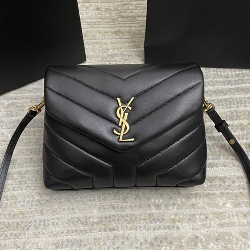 Saint Laurent Lou Lou Toy Quilted Leather Bag 생로랑 루루 토이 퀼티드 레더 숄더백 467072 금장블랙 20CM