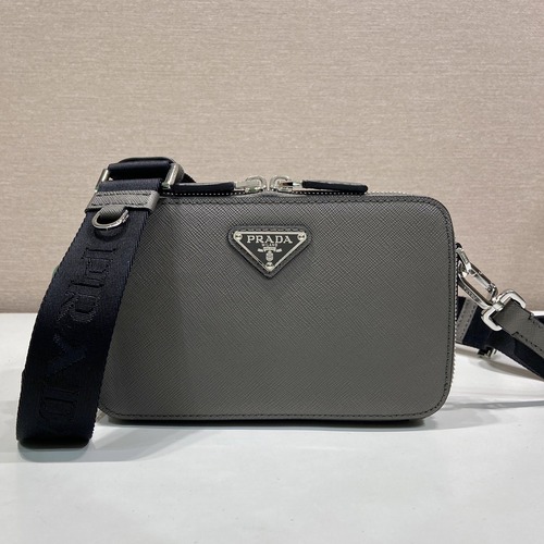 Prada Brique Saffiano Leather Crossbody Bag 프라다 브리크 사피아노 가죽 크로스백 2VH173 그레이 19cm