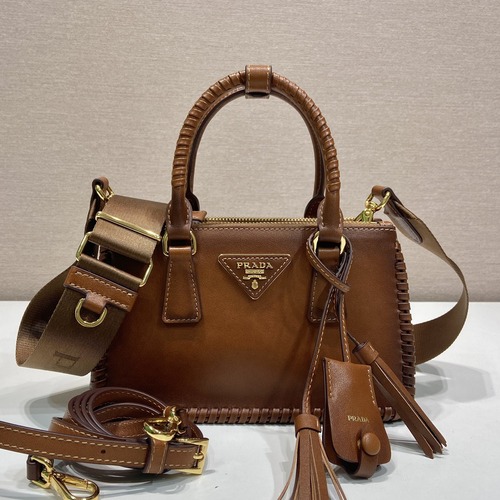 Prada Galleria Mini Saffiano Leather Double Handle Bag 프라다 갤러리아 미니 사피아노 더블 핸들 토트백 1BA916 브라운 21cm