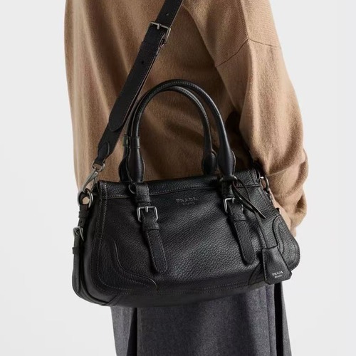 Prada Leather Top-Handle Shoulder Bag 프라다 가죽 탑핸들 내추럴 그레인카프스킨 숄더백 1BG604 블랙 35cm