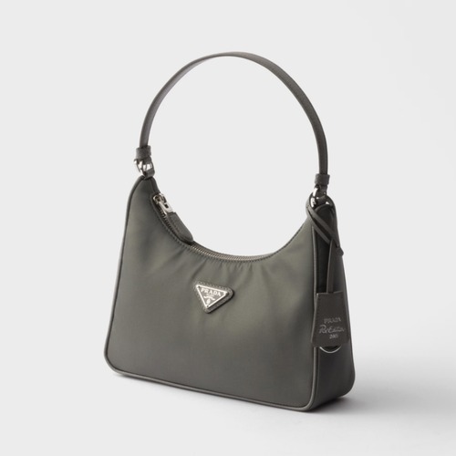 Prada Re-Edition 2005 Nylon Hobo Bag 프라다 리에디션 2005 나일론 호보백 1N204M 22cm