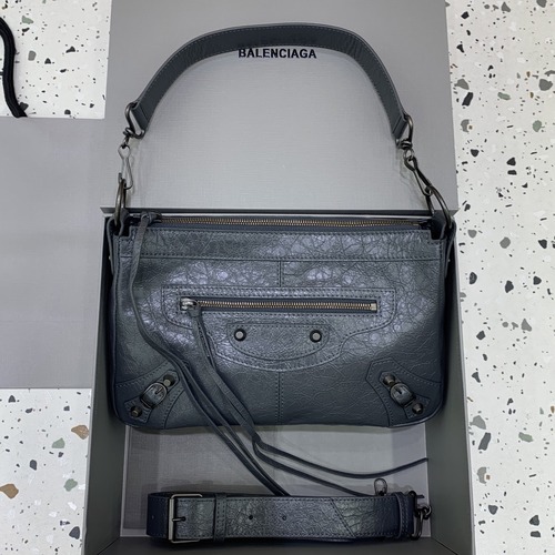 Balenciaga City Moto Small 발렌시아가 시티 모토 스몰 숄더백 (모델 코드: 8461889880) 그레이 29cm