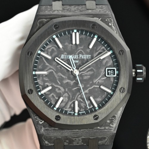 Audemars Piguet Royal Oak 15500 DiW Carbon “Voidline AP” 오데마 피게 로열 오크 15500 DiW 카본 보이드라인 AP 스카이포인트 41mm