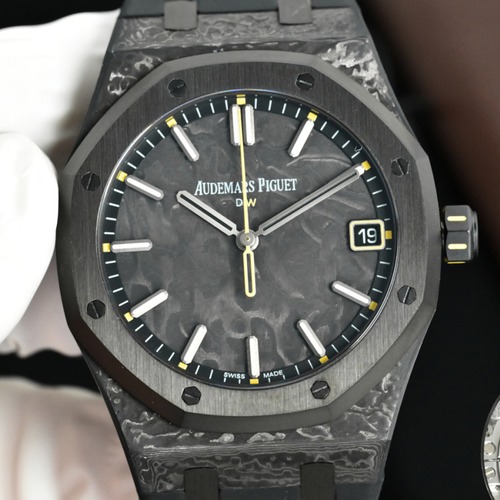 Audemars Piguet Royal Oak 15500 DiW Carbon “Voidline AP” 오데마 피게 로열 오크 15500 DiW 카본 보이드라인 AP 옐로우포인트 41mm