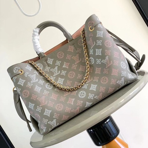 Louis Vuitton Bella Tote 루이비통 벨라 토트백 M23395 마히나 퍼포레이트 가죽 그레이 32cm