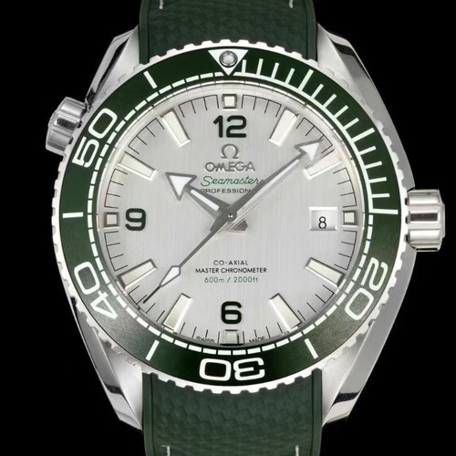 OMEGA Seamaster Planet Ocean 600M Co-Axial Master Chronometer 오메가 씨마스터 플래닛 오션 600M 코-액시얼 마스터 크로노미터 그린베젤 러버밴드 43.5mm