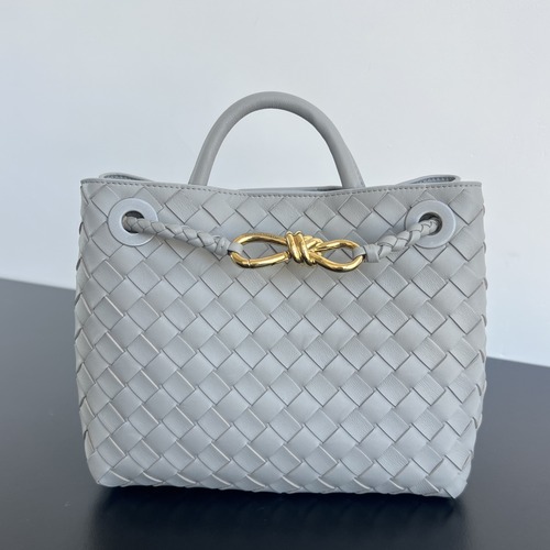 Bottega Veneta  Andiamo Intrecciato Leather 보테가 베네타 안디아모 스몰 인트레치아토 탑핸들백 라이트그레이 25cm