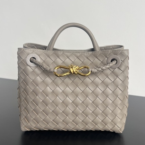 Bottega Veneta  Andiamo Intrecciato Leather 보테가 베네타 안디아모 스몰 인트레치아토 탑핸들백 그레이카키 25cm