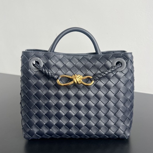 Bottega Veneta  Andiamo Intrecciato Leather 보테가 베네타 안디아모 스몰 인트레치아토 탑핸들백 네이비 25cm