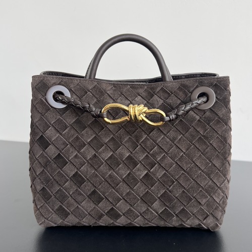Bottega Veneta  Andiamo Intrecciato Leather 보테가 베네타 안디아모 스몰 인트레치아토 스웨이드 탑핸들백 다크브라운 25cm