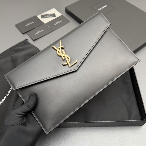SAINT LAURENT Uptown Patent Leather Clutch 생로랑 업타운 페이턴트 레더 클러치 565739 (블랙무광 / 골드 하드웨어) 27cm