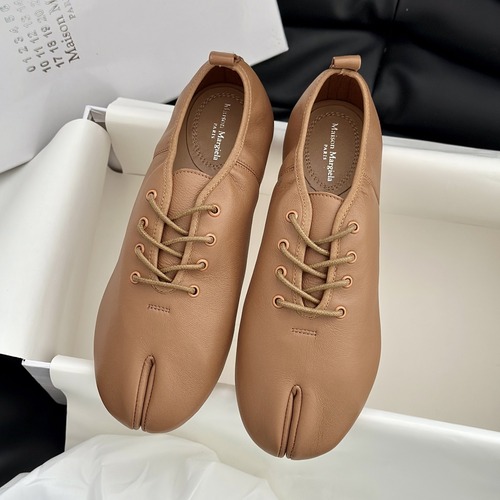 Maison Margiela MM6 메종 마르지엘라 타비 레이스업 슈즈 베이지