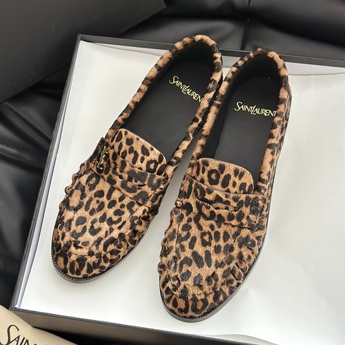 Saint Laurent 생로랑 YSL 르 로퍼 메탈 로고 레오파드 프린트 로퍼 굽높이 1.5CM