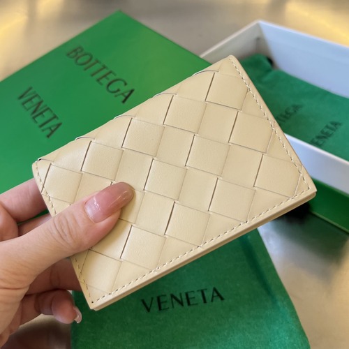 Bottega Veneta Intrecciato Business Card Case 보테가 베네타 인트레치아토 비즈니스 카드 케이스 (740282VCPQ33724) 베이지 11cm