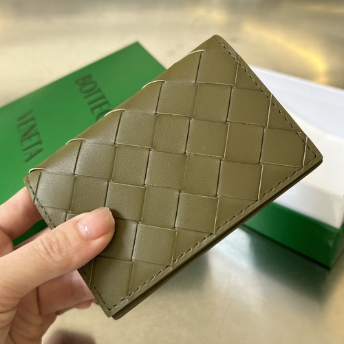 Bottega Veneta Intrecciato Business Card Case 보테가 베네타 인트레치아토 비즈니스 카드 케이스 (740282VCPQ33724) 카키 11cm