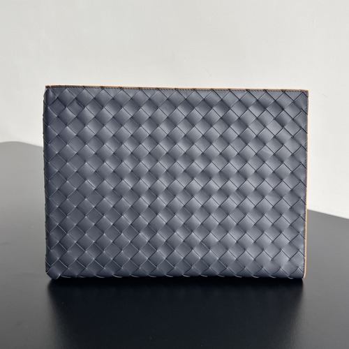 Bottega Veneta Intrecciato Document Case with Wristlet 보테가 베네타 인트레치아토 도큐먼트 케이스 732638V2E418803 블랙/옐로우엣지 33cm