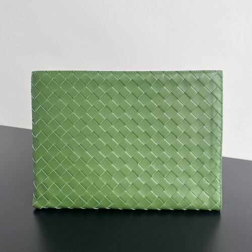 Bottega Veneta Intrecciato Document Case with Wristlet 보테가 베네타 인트레치아토 도큐먼트 케이스 732638V2E418803 그린 33cm