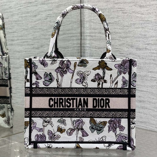 Dior Book Tote Small Embroidered Toile 디올 북 토트 스몰 트왈 드 주이 페이보릿 자수 토트백 26cm