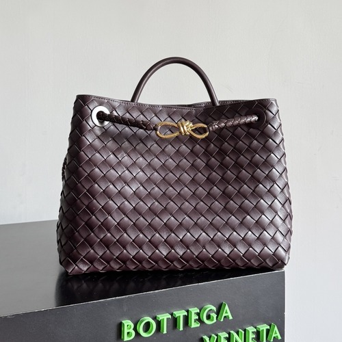 BOTTEGA VENETA Andiamo Medium Intrecciato 보테가 베네타 안디아모 미디엄 인트레치아토 탑핸들백 766016VCPP12265 버건디 금장 32cm