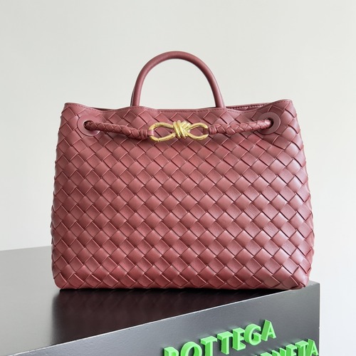 BOTTEGA VENETA Andiamo Medium Intrecciato 보테가 베네타 안디아모 미디엄 인트레치아토 탑핸들백 766016VCPP12265 로즈핑크 금장 32cm