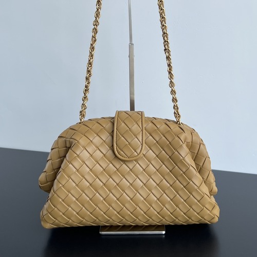 Bottega Veneta Lauren Clutch 보테가 베네타 로렌 클러치 체인백 라이트올리브 카멜 브라운 31.5cm