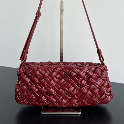 Bottega Veneta Kalimero Cha-Cha Bag 보테가 베네타 칼리메로 차차 숄더백 레드 28.5cm