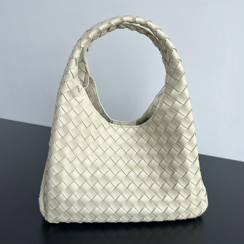 Bottega Veneta Campana Intrecciato 844249V4SC09195 보테가 베네타 캄파나 인트레치아토 숄더백 오프화이트 33cm