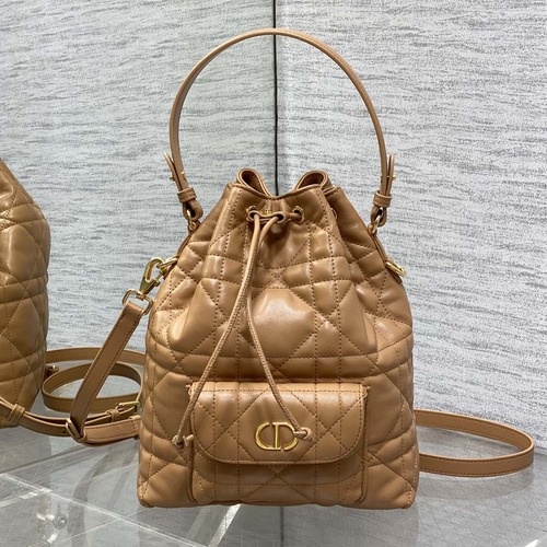 Christian Dior Caro Small Bucket Bag 크리스찬 디올 카로 스몰 버킷 백 램스킨 브라운 금장 하드웨어 24cm