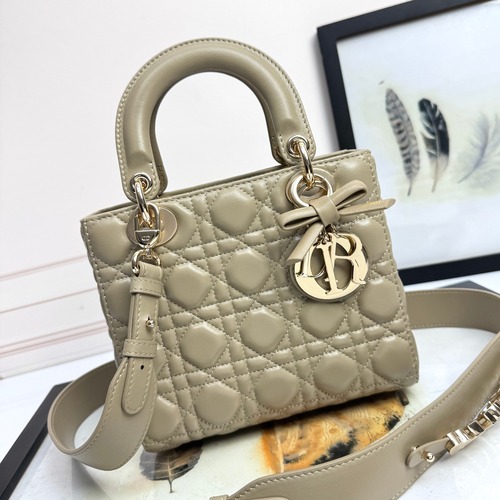 Dior Small Lady Dior My ABCDior Bag 디올 스몰 레이디 디올 마이 ABC디올 백 블러시 Cannage 카프스킨 카키 20cm