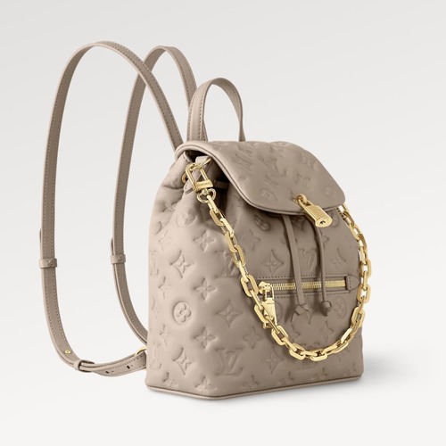 Louis Vuitton Coussin Backpack Small 루이비통 쿠생 백팩 스몰 M13357 모노그램 엠보스드 램스킨 카키 26cm