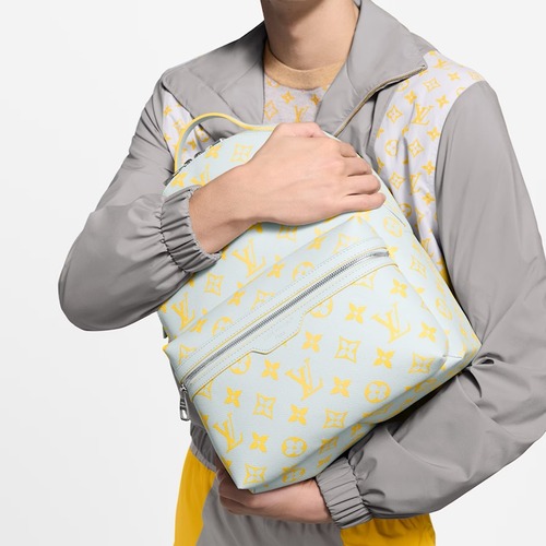 Louis Vuitton 루이비통 디스커버리 백팩 Monogram Glow 코팅 캔버스 M14673 38cm