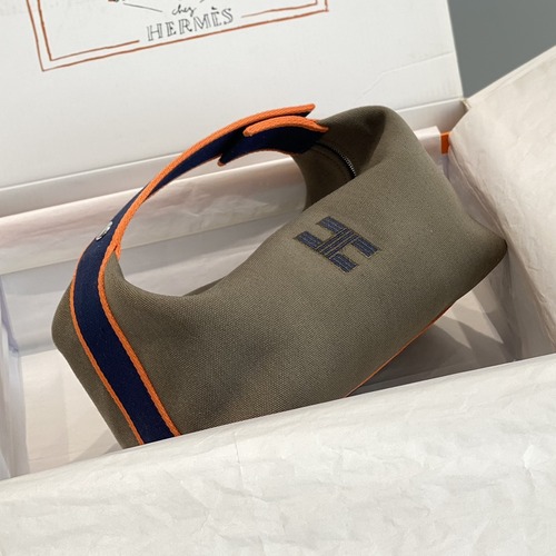 Hermès Bride-A-Brac Pouch 에르메스 브리드아브락 파우치 토일 캔버스 & 자수 H 디테일 카키 25cm