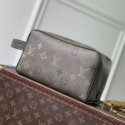 Louis Vuitton 루이비통 로커 도프 키트 모노그램 서플러스 트래블 파우치 M26963 23cm