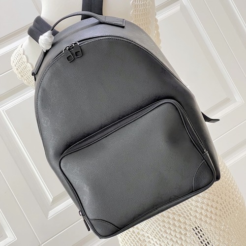 Louis Vuitton 루이비통 디스커버리 카고 백팩 모노그램 미드나이트 M26765 39cm