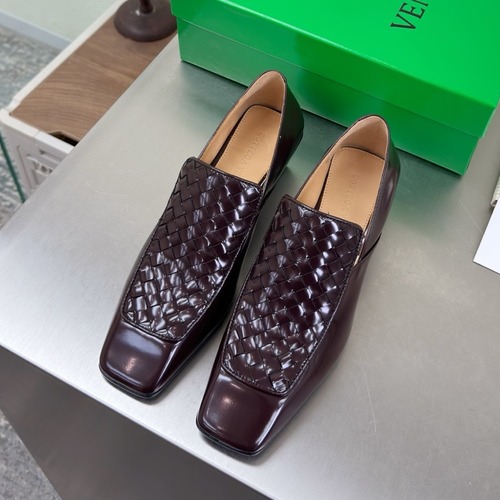 Bottega Veneta Intrecciato Mid-Heel Loafer 보테가 베네타 인트레치아토 미들힐 로퍼 버건디
