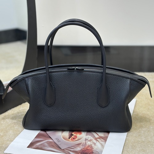 THE ROW EWA Dumpling Bag Grained Calfskin 더 로우 에바 그레인 카프스킨 덤플링 토트백 블랙 30cm