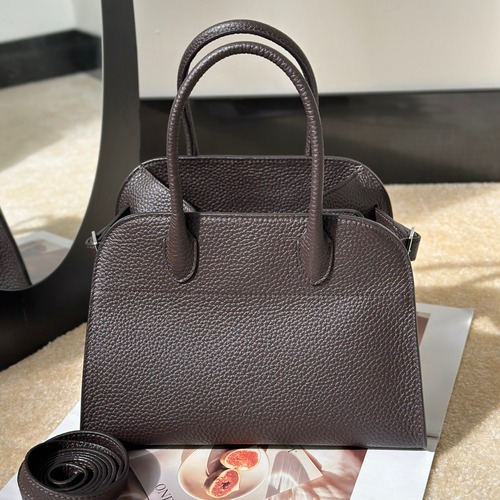 The Row Margaux 10 Top Handle Bag in Dark Brown Grained Calfskin 더 로우 마고 10 토트백 다크 브라운 그레인 카프스킨 25CM