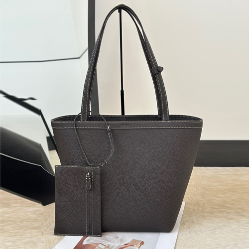 The Row Stitch Large Tote Bag in Dark Grey Grained Calfskin 더 로우 스티치 라지 토트백 다크 브라운 그레인 카프스킨 30cm
